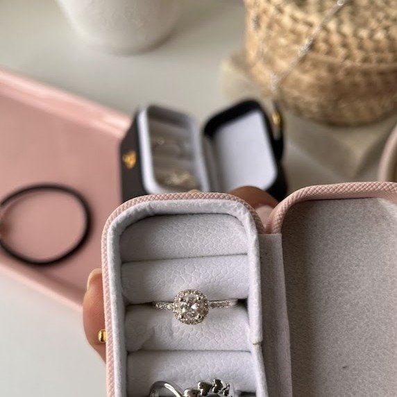 Producto - Anillo con brillo