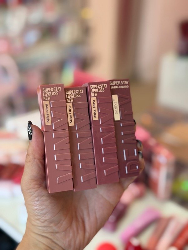 Producto - LABIAL MATTE tonos hermosos