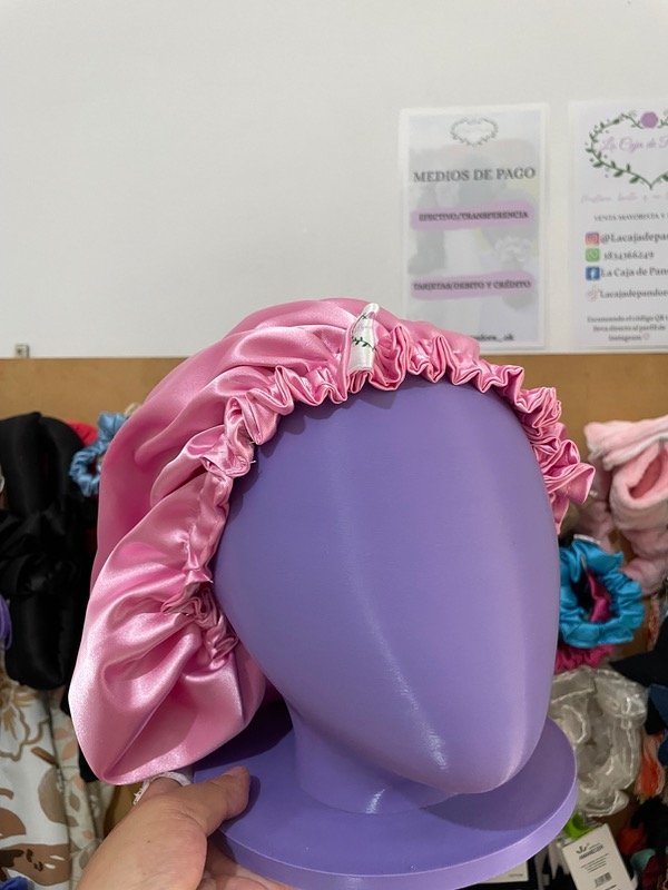 Producto - Cofia de satén rosa bebé