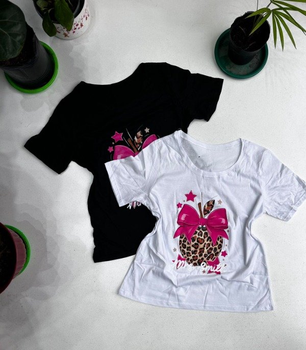 Producto - Remera DTF manzana print