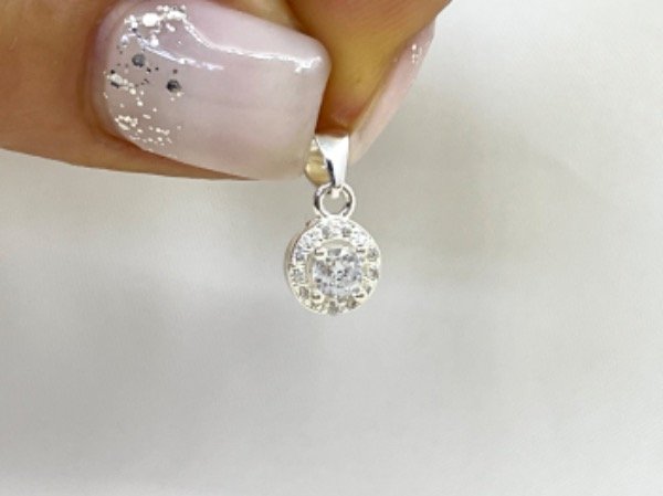 Producto - Dije con cubic redondo