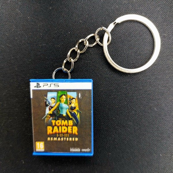 Producto - Llavero de Tomb Raider I-II-III remastered - 0