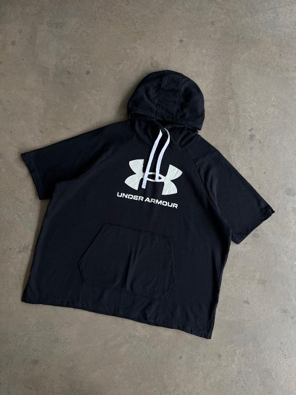 Producto - SUDADERA UNDER ARMOUR DE ALGODON (XL)