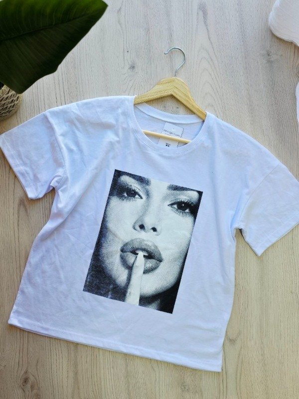 Producto - Remera SILENCE