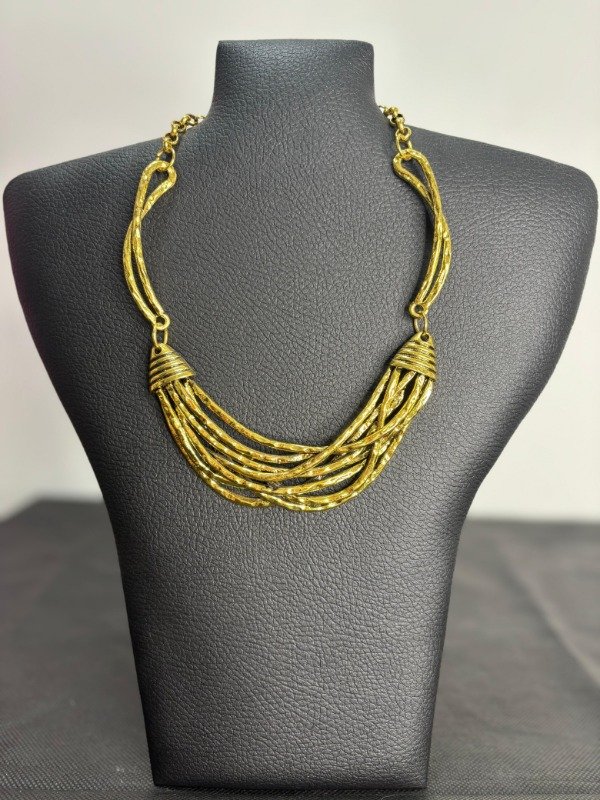Producto - Collar Eriza