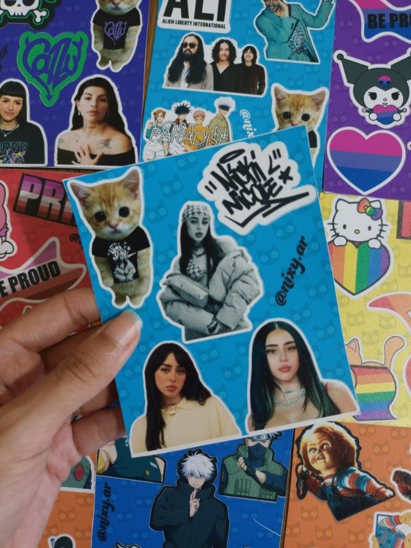 Producto - Plancha de stickers Nicki Nicole