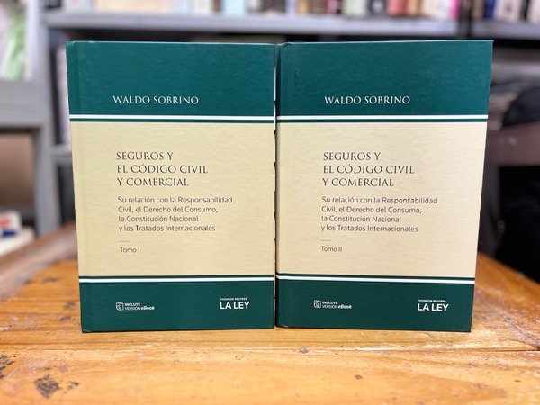 Producto - Seguros y el código civil y comercial . Sobrino 2 T.