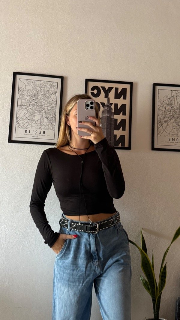 Producto - CAMISETA LUDMILA