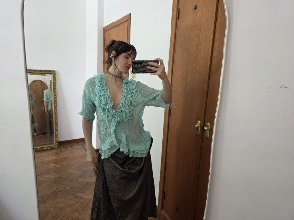 Blusa aqua marine volados — imagen 7