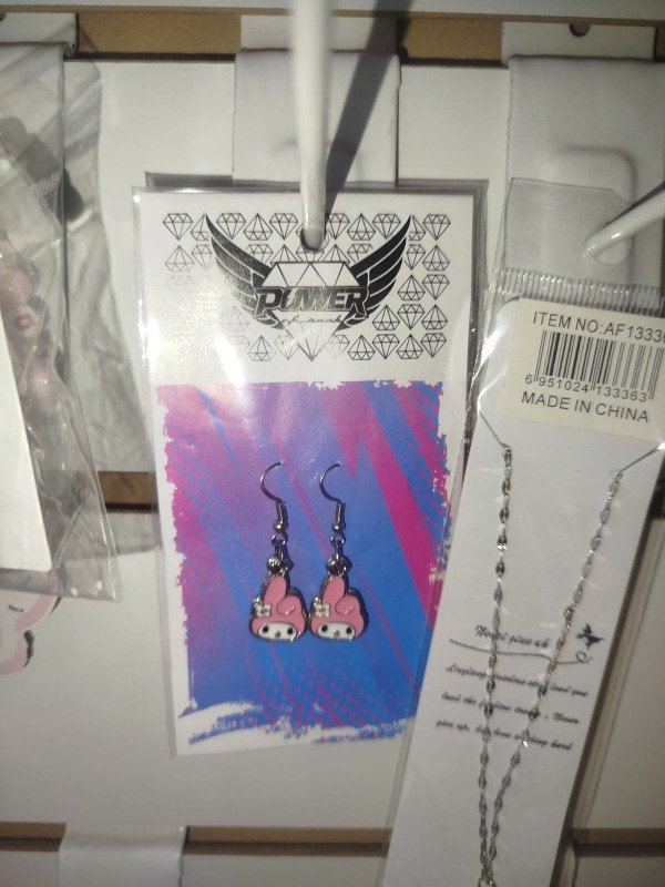 Producto - Pendientes de personajes
