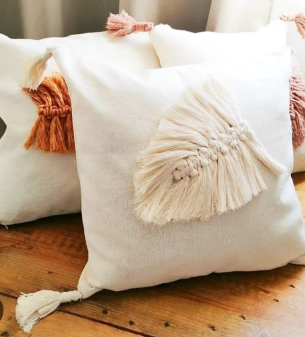 Producto - Funda almohadon con detalle de Macramé 40 x 40