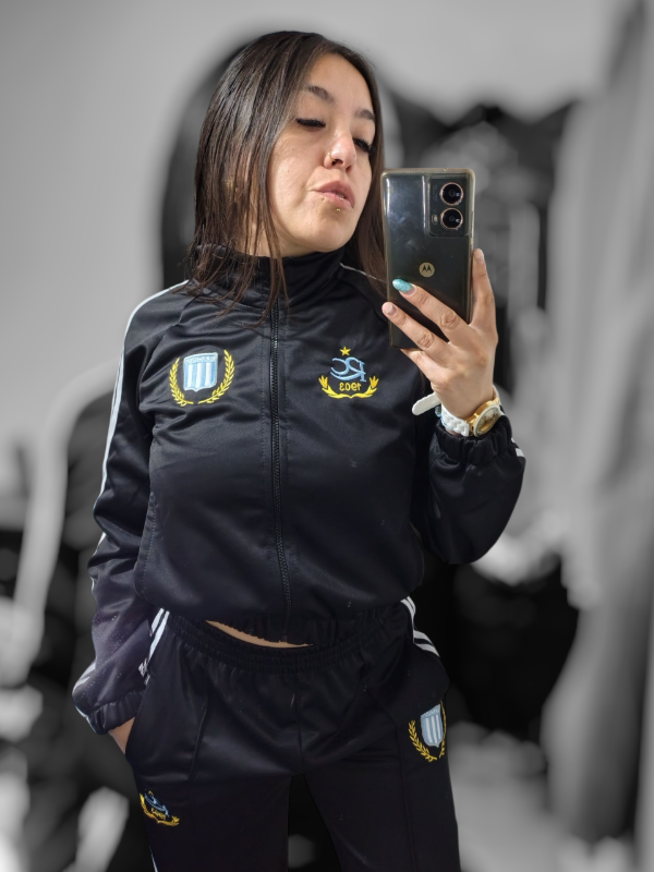 Campera bordada dama — imagen 3