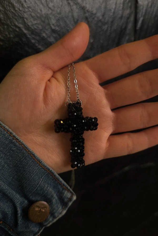 Producto - Collar Cruz de Cristal Noir - (Por encargue) - 0