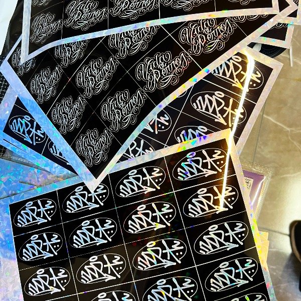 Producto - 100 HOLOGRAFICOS SIN CORTE - 12