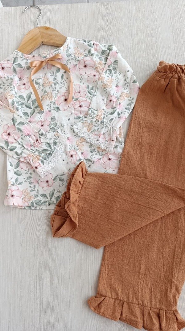 Producto - Remera Alicia