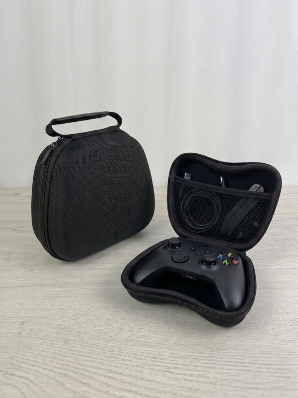 Producto - ESTUCHE RÍGIDO PARA JOYSTICK DE PLAY STATION, PS4, PS5 Y XBOX SERIES X/S