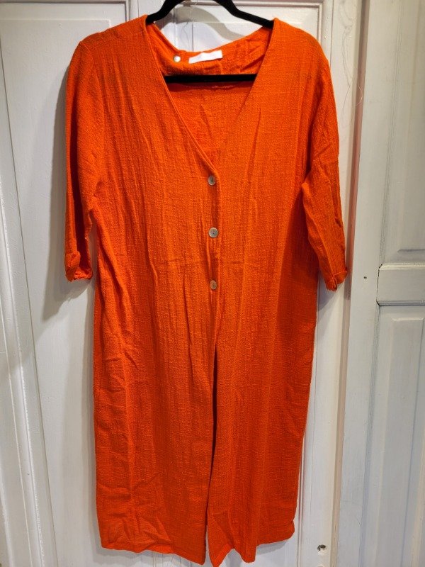 Producto - Kimono MARIA BERTINA colorado de lino rústico Talle único- PRECIO: 56X