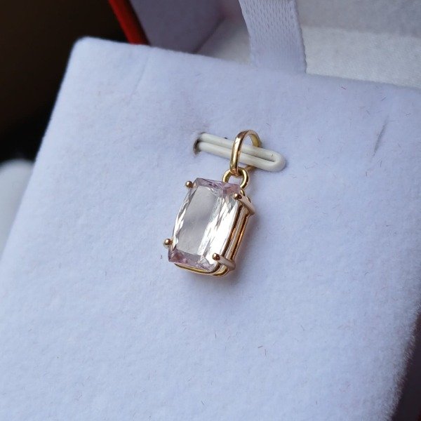 Producto - Dije oro18k con morganita