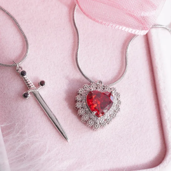 Producto - Collares Demolition Lovers