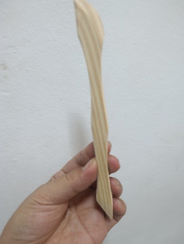 Producto - Esteca/ espátula pino para depilación