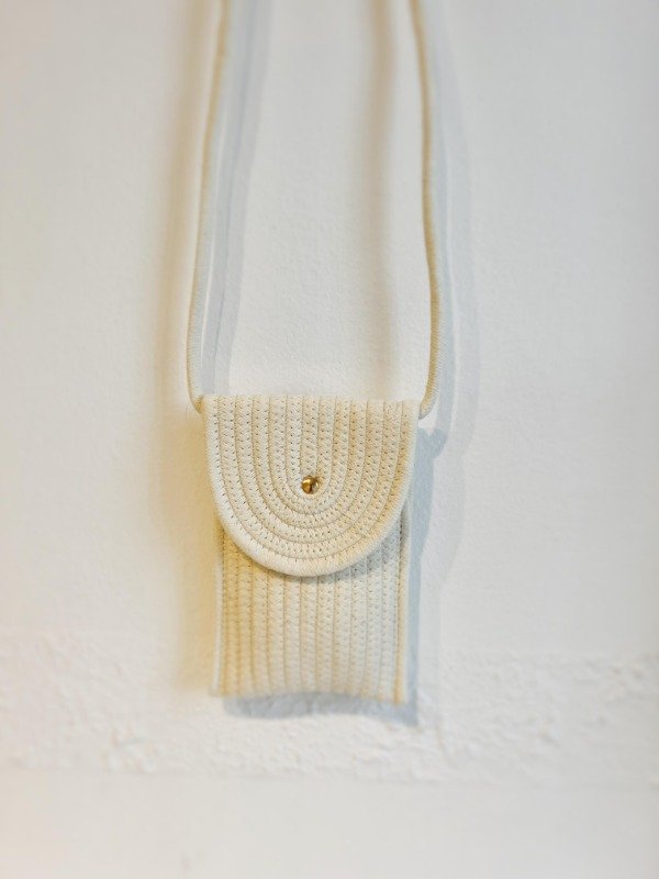 Producto - portacelular crudo macrame