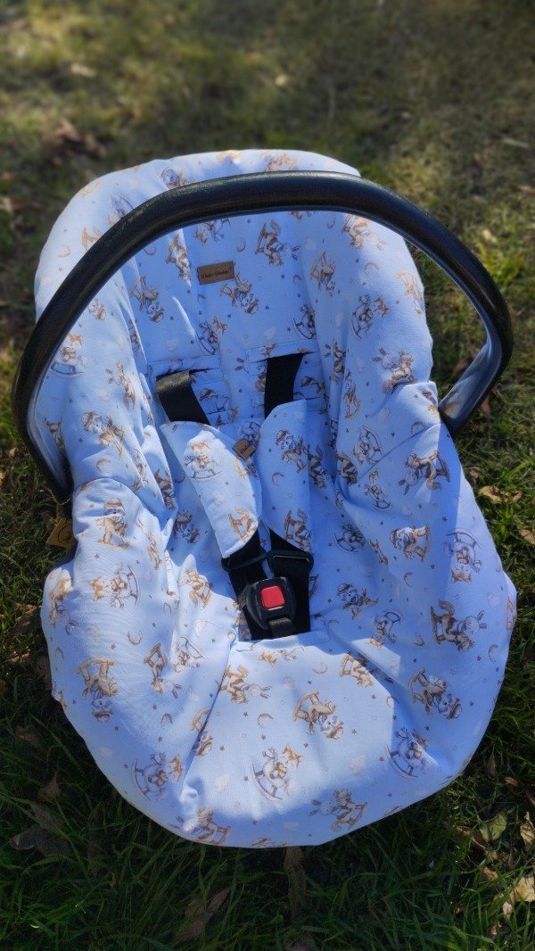 Producto - FUNDA DE HUEVITO Caballitos Celeste