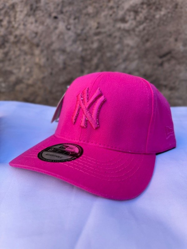 Producto - Gorra NY TOTAL FUCSIA