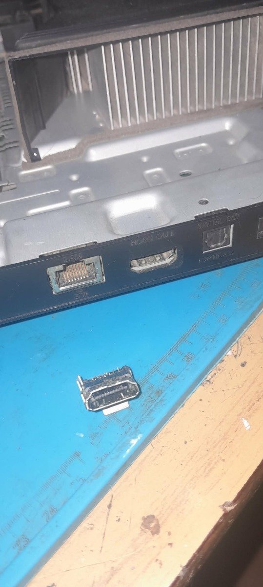 Producto - CAMBIO de Conectores HDMI - 11