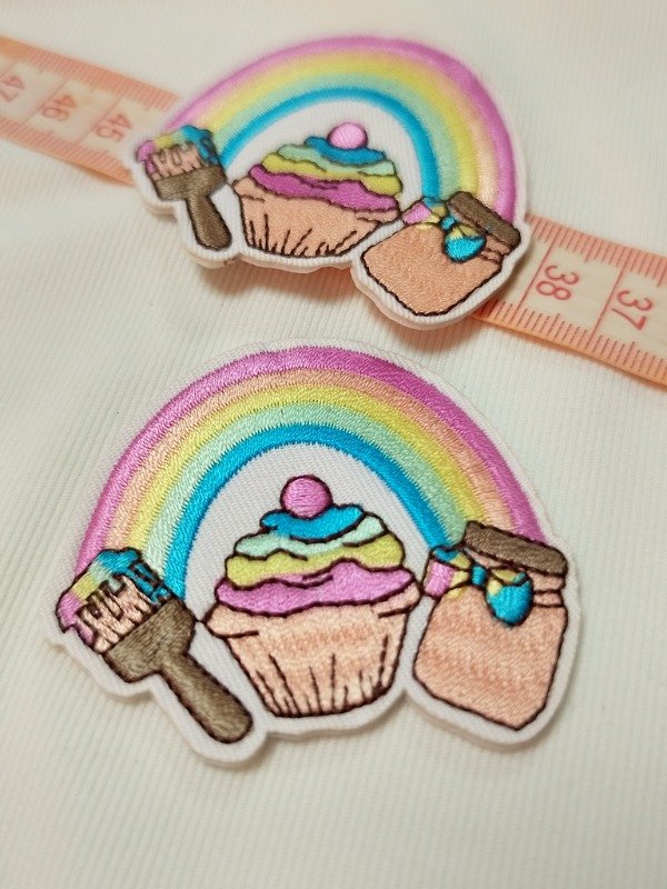 Producto - Aplique arcoiris bordado