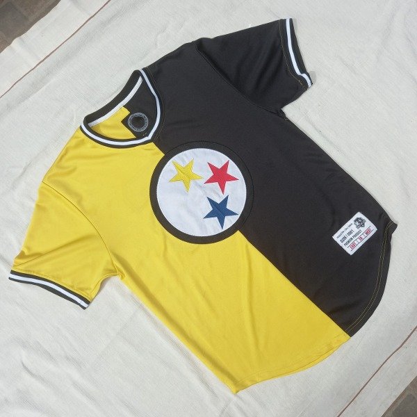 Producto - Camiseta "Maxi Milian" N. 26