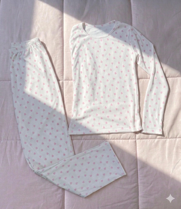 Producto - Pijama corazón blanco largo
