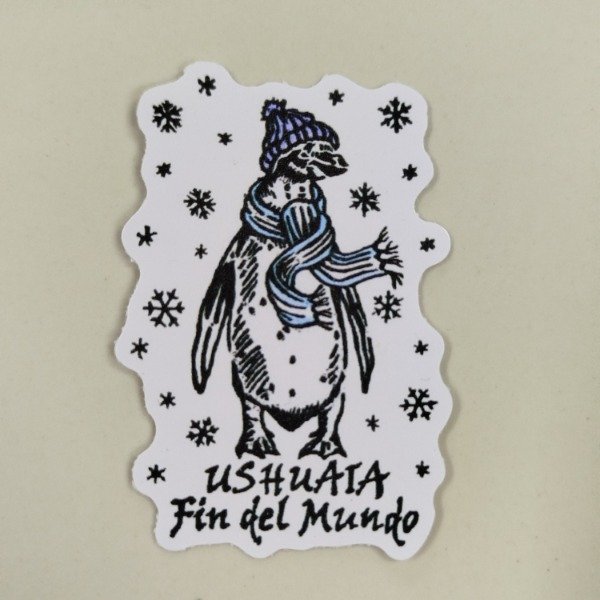 Producto - Sticker Pinguino invierno con bufanda de argentina