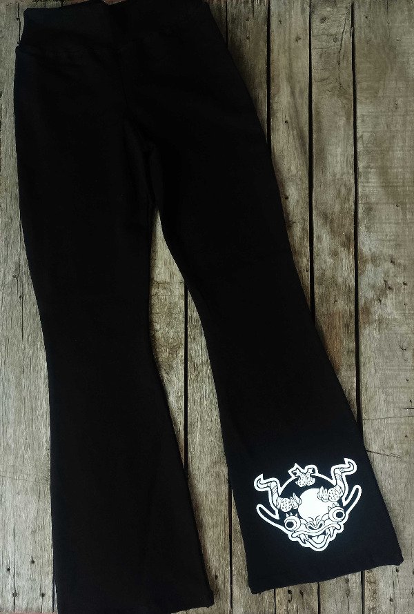 Producto - calzas personalizadas con el logo que quieras