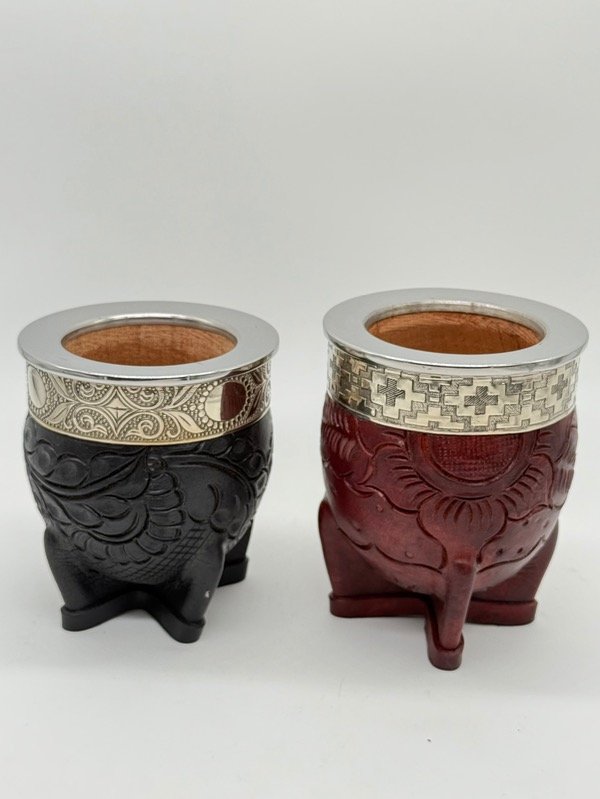 Producto - Imperial Algarrobo Forrado Cuero Repujado