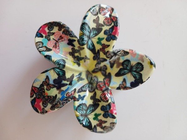 Producto - Broche p/pelo 7.5cm Flor Hawaiana Estampa Mariposa M06