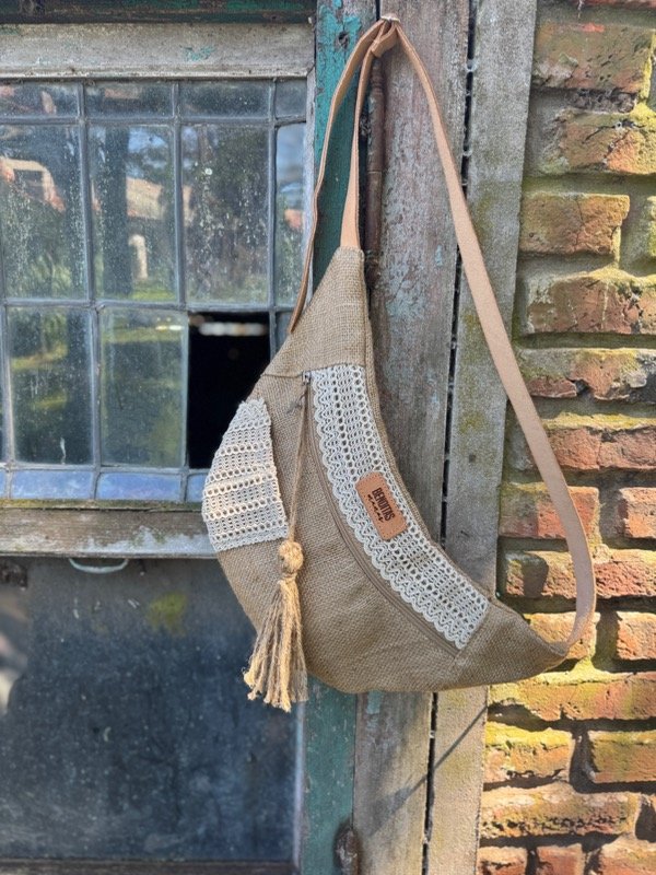 Producto - Bandolera de bolsa de café más puntilla