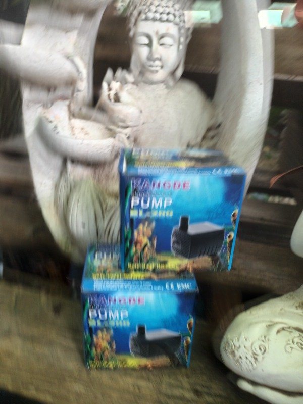 Producto - Bomba 200L/H Fuente