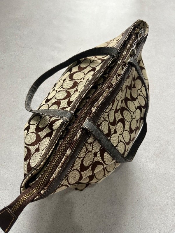 Producto - Bag Monogram Coach - 8