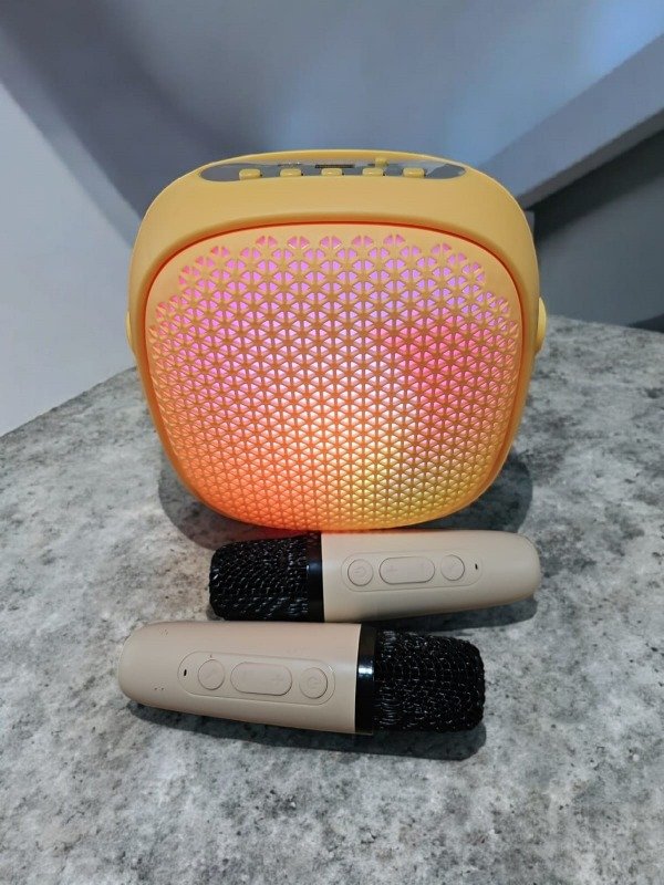 Producto - Parlante Bluetooth karaoke GTS-2009