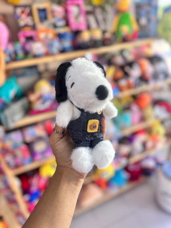 Producto - Llavero Snoopy jardinero2