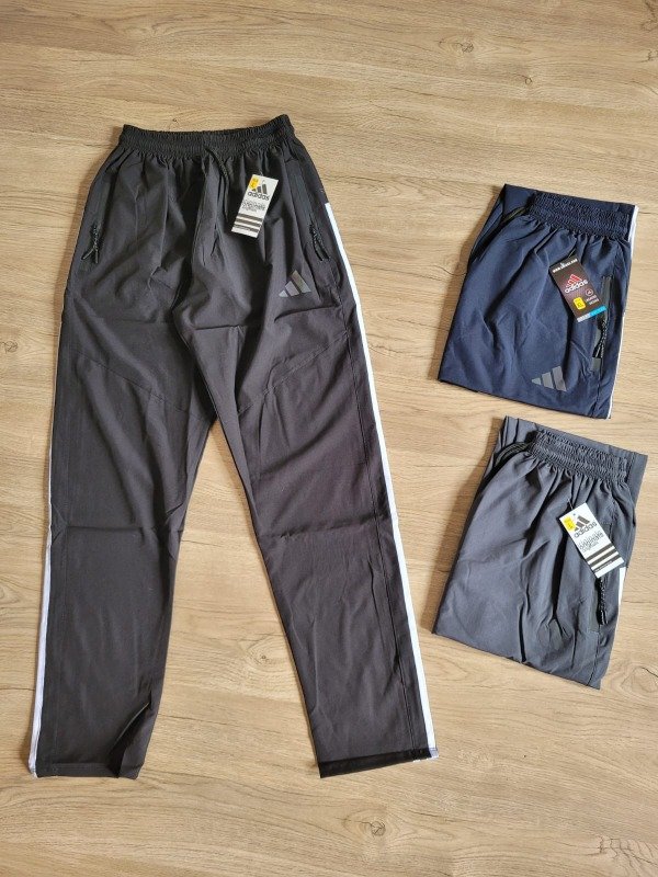 Producto - Babucha Adidas TS