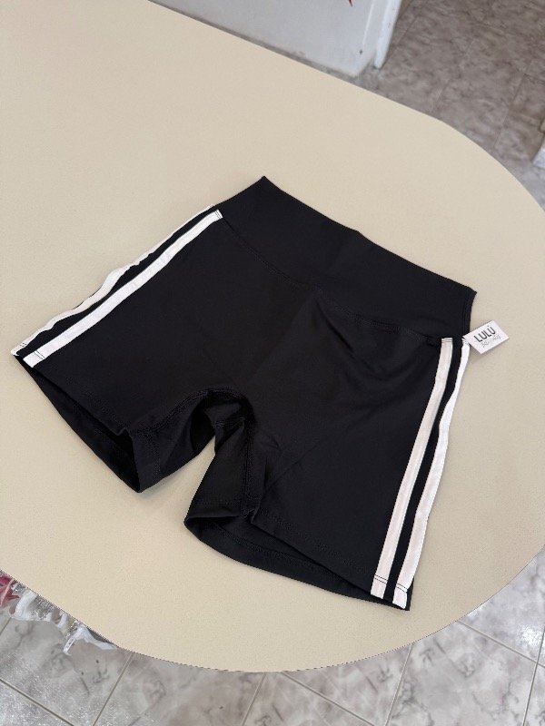 Producto - Cod. 610 - Calza deportiva corta