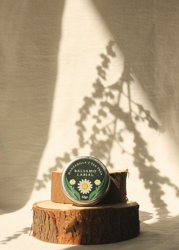 Producto - Bálsamo Labial: Manzanilla y Tea Tree