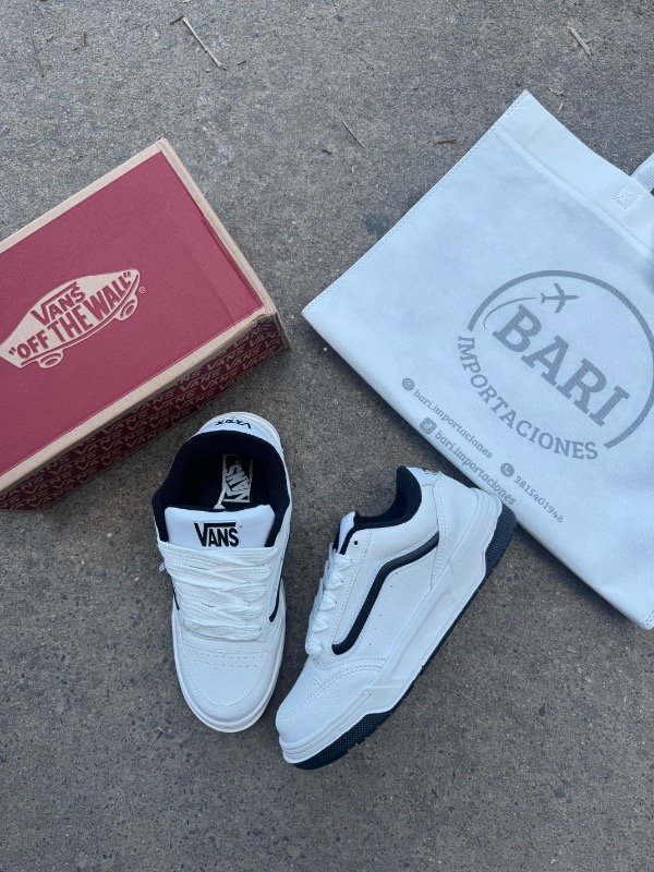 Producto - VANS HYLANE BLANCO/NEGRO