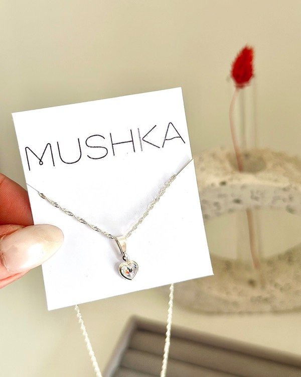 Producto - Cadena singapur con dije corazon cubic
