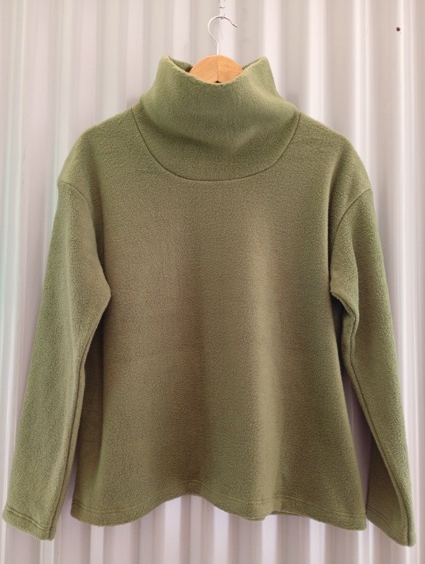 Producto - Buzo micropolar verde