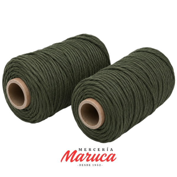 Producto - Hilo de algodón para macramé de 3mm aprox, color "premium" Verde Musgo.