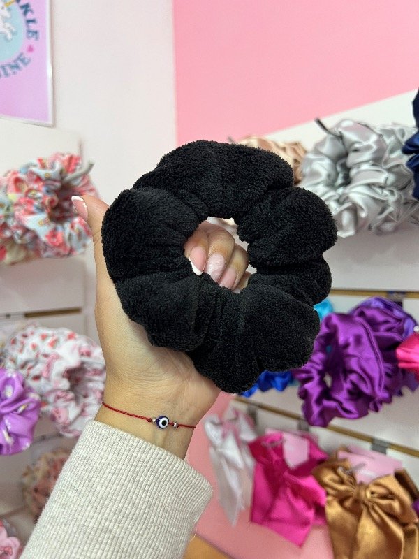 Producto - SCRUNCHIE POLAR SOFT NEGRO