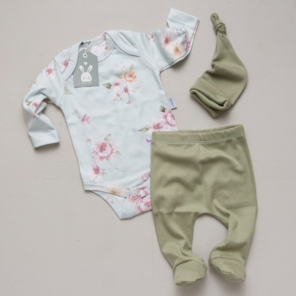Producto - Geraldine - Body estampado + ranita y gorro liso