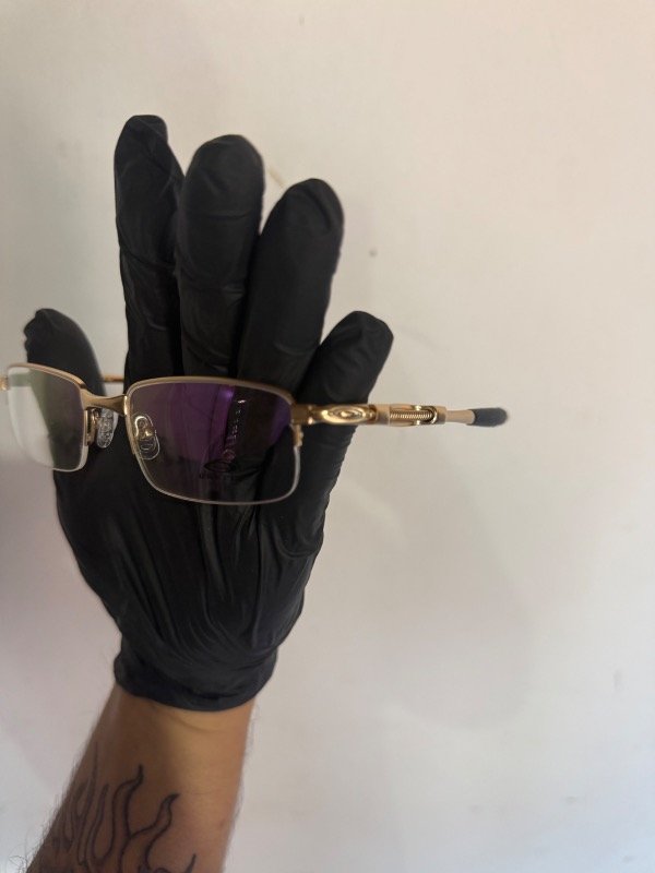 Producto - Oakley Coilover Gold preto